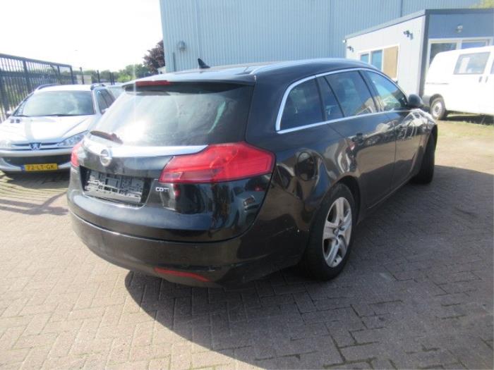 Opel Insignia Sports Tourer 2.0 CDTI 16V 160 Ecotec Sloopvoertuig (2013, Zwart)
