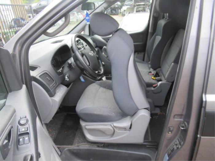 Hyundai H-300 2.5 CRDi Sloopvoertuig (2009, Grijs)