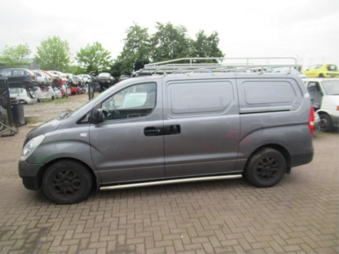 Hyundai H-300 2.5 CRDi Sloopvoertuig (2009, Grijs)