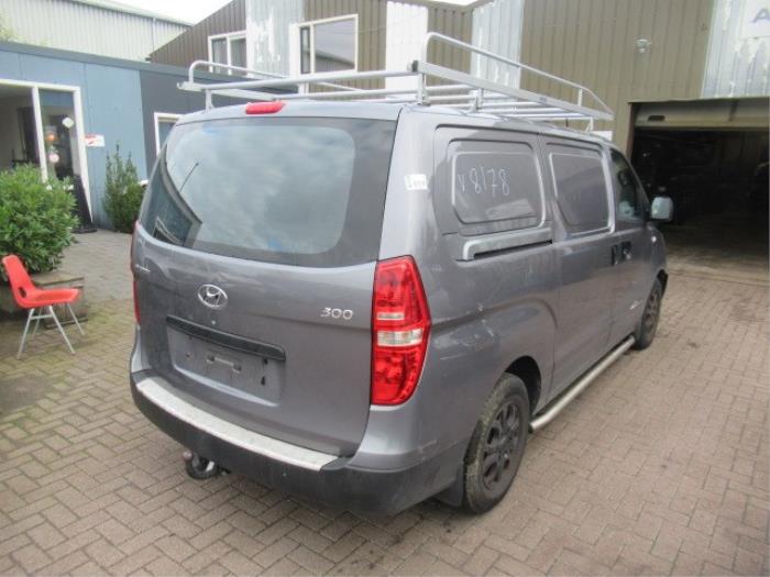 Hyundai H-300 2.5 CRDi Sloopvoertuig (2009, Grijs)