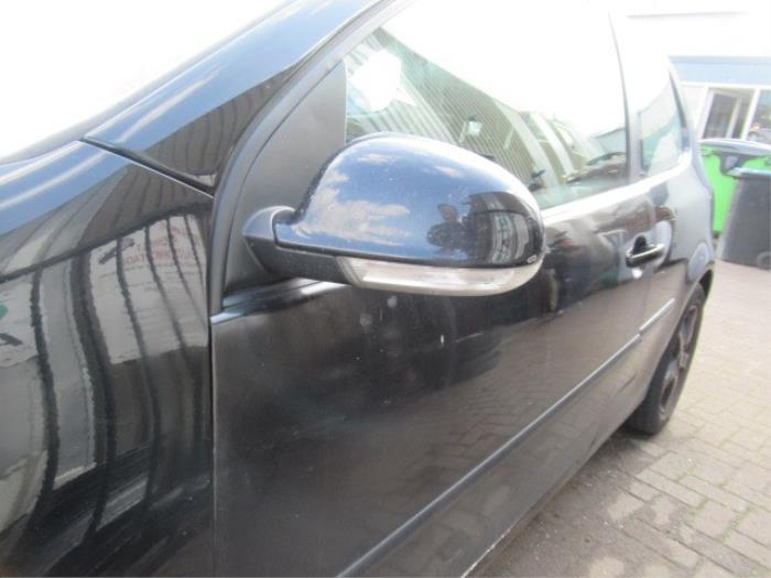 Volkswagen Golf V 1.6 Sloopvoertuig (2007, Zwart)