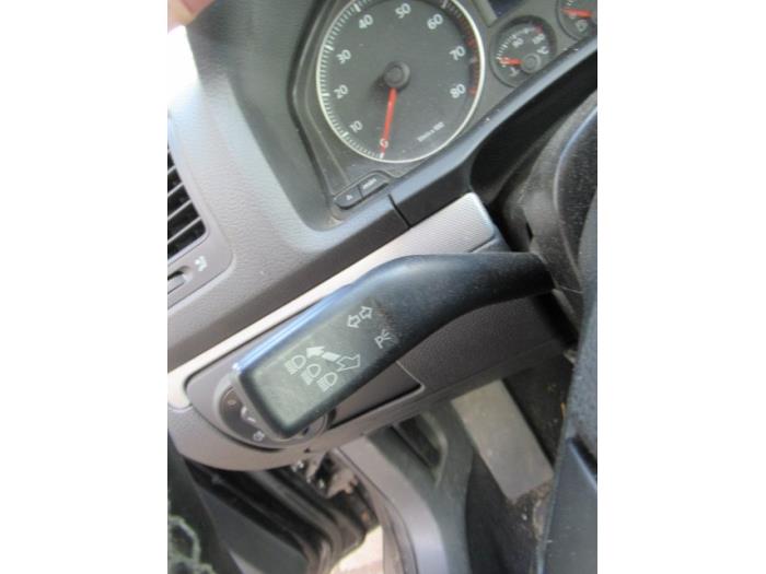 Volkswagen Golf V 1.6 Sloopvoertuig (2007, Zwart)