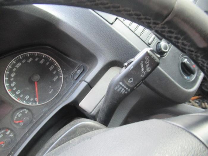 Volkswagen Golf V 1.6 Sloopvoertuig (2007, Zwart)