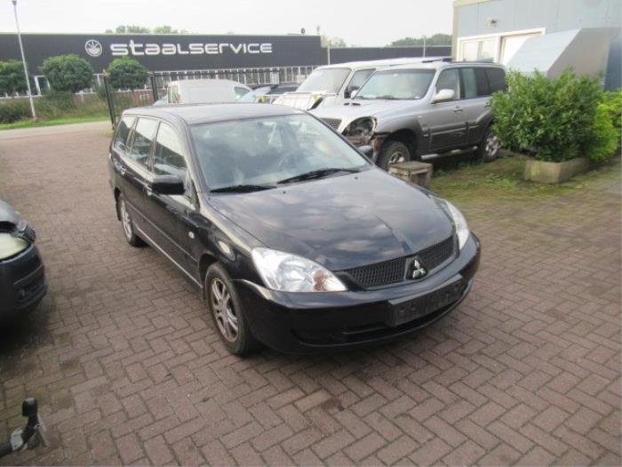 Mitsubishi Lancer Wagon 1.6 16V Sloopvoertuig (2006, Zwart)