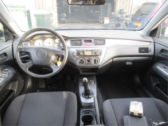 Mitsubishi Lancer Wagon 1.6 16V Sloopvoertuig (2006, Zwart)