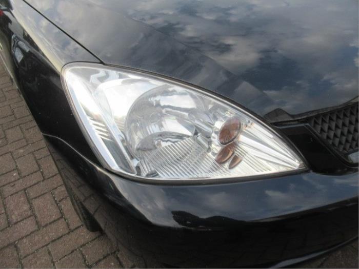 Mitsubishi Lancer Wagon 1.6 16V Sloopvoertuig (2006, Zwart)