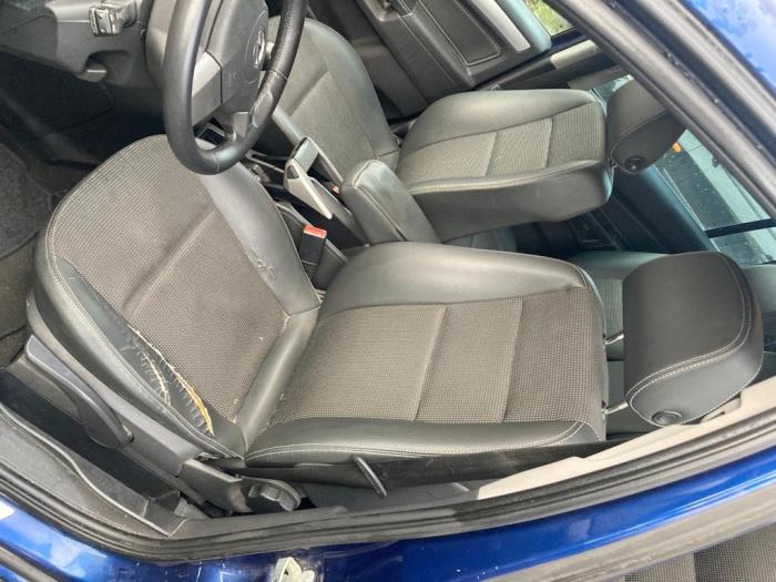 Opel Zafira 2.2 16V Direct Ecotec Sloopvoertuig (2006, Blauw)