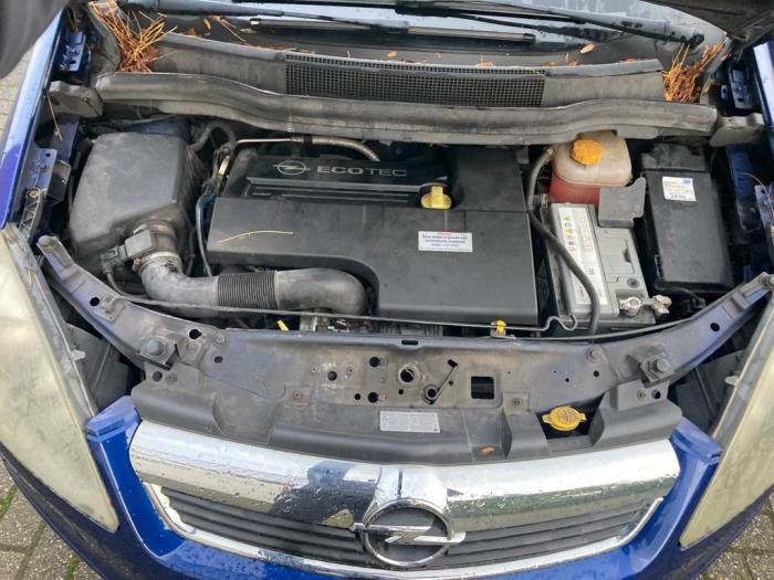Opel Zafira 2.2 16V Direct Ecotec Sloopvoertuig (2006, Blauw)