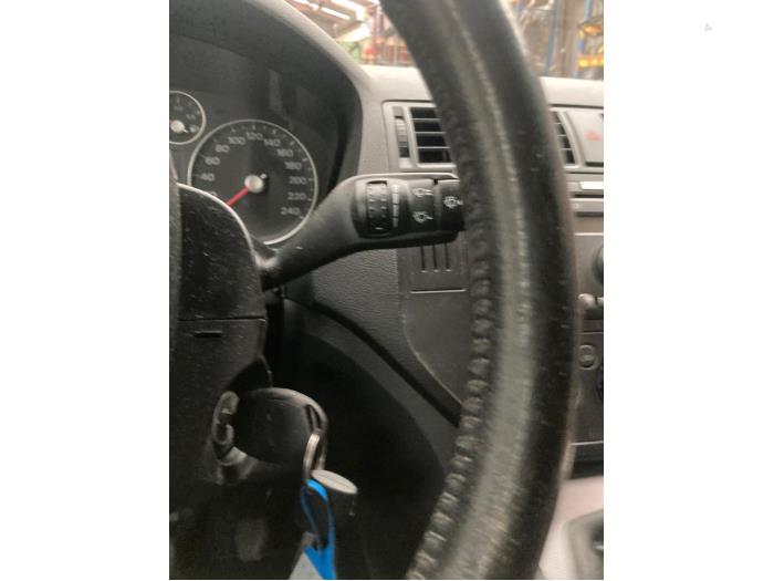 Ford Focus C-Max 1.6 16V Sloopvoertuig (2004, Blauw)