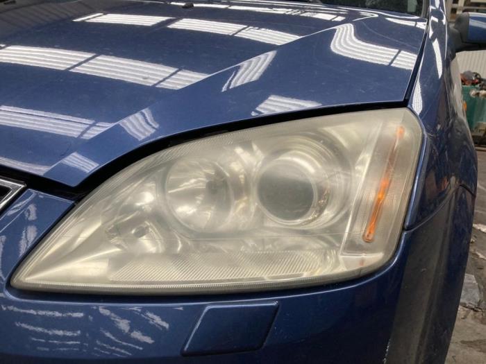 Ford Focus C-Max 1.6 16V Sloopvoertuig (2004, Blauw)