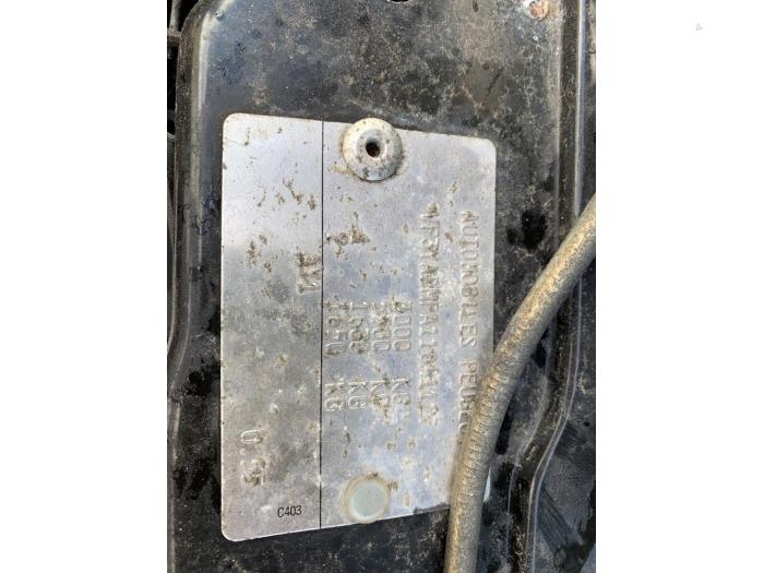 Peugeot Boxer 3.0 HDi 160 Euro 4 Sloopvoertuig (2010, Wit)