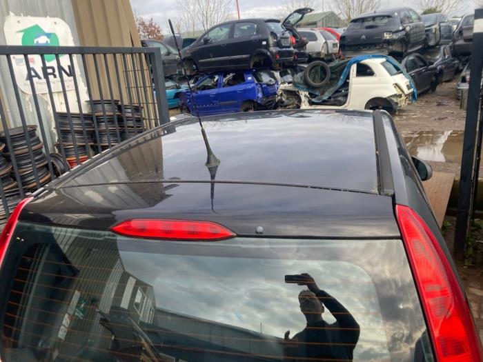 Mitsubishi Colt 1.3 16V Sloopvoertuig (2006, Zwart)