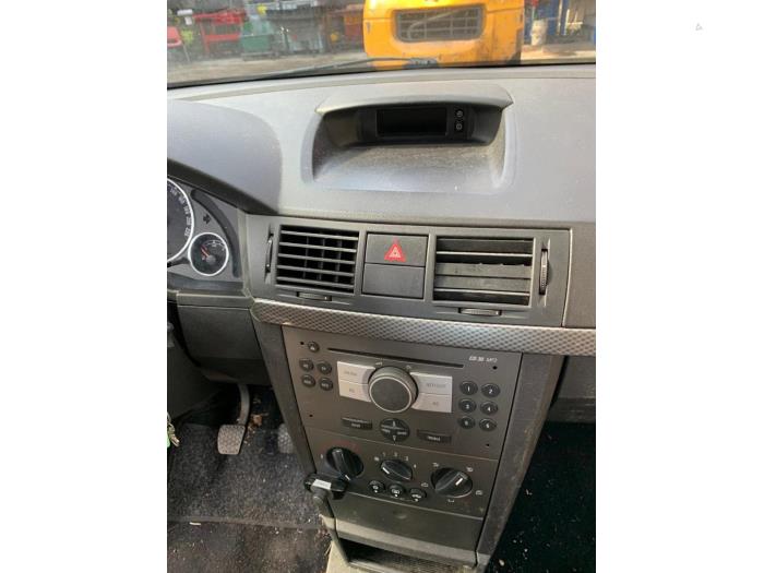 Opel Meriva 1.4 16V Twinport Sloopvoertuig (2008, Zilvergrijs)