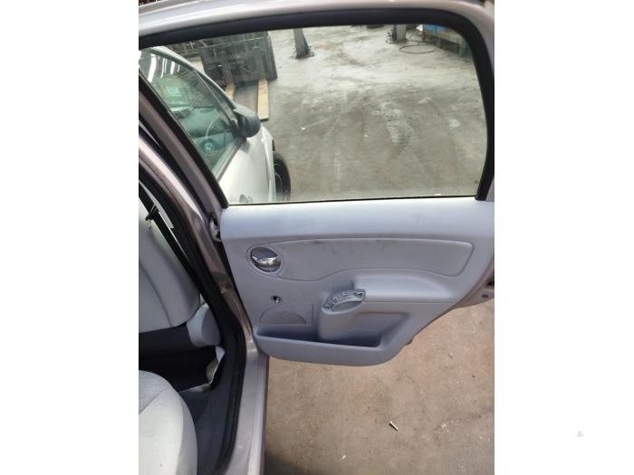 Citroen C3 1.1 Sloopvoertuig (2005, Beige)