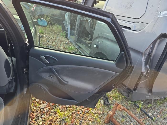 Citroen C5 II Berline 2.0 16V Sloopvoertuig (2005, Grijs)