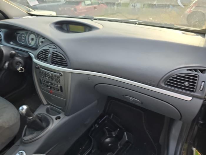 Citroen C5 II Berline 2.0 16V Sloopvoertuig (2005, Grijs)