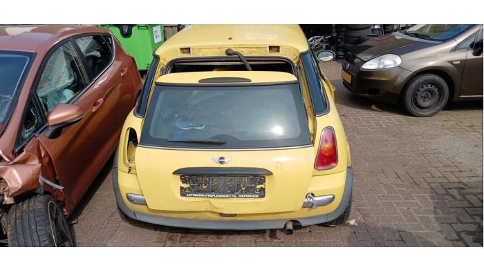 BMW Mini One/Cooper 1.6 16V One Sloopvoertuig (2002, Geel)