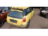BMW Mini One/Cooper 1.6 16V One Sloopvoertuig (2002, Geel)