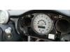 BMW Mini One/Cooper 1.6 16V One Sloopvoertuig (2002, Geel)