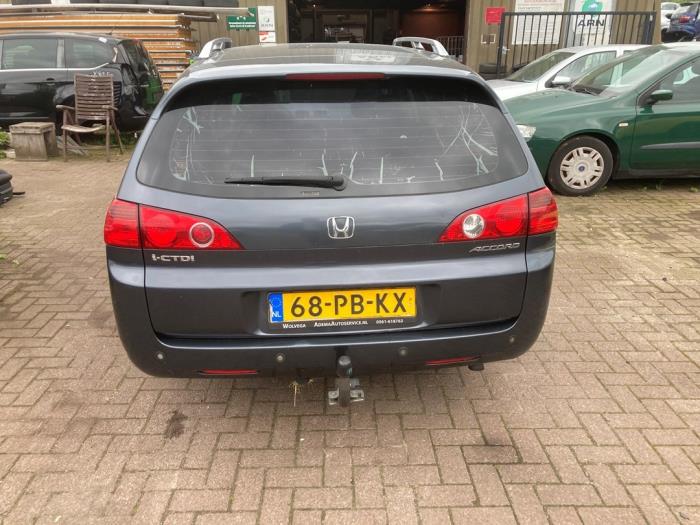 Honda Accord Tourer 2.2 CTDi 16V Sloopvoertuig (2004, Grijs)