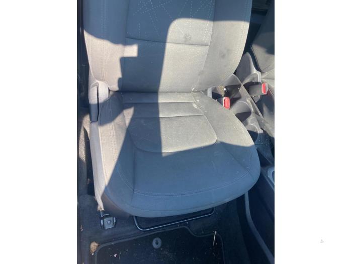 Kia Rio III 1.1 CRDi VGT 12V Sloopvoertuig (2012, Zwart)