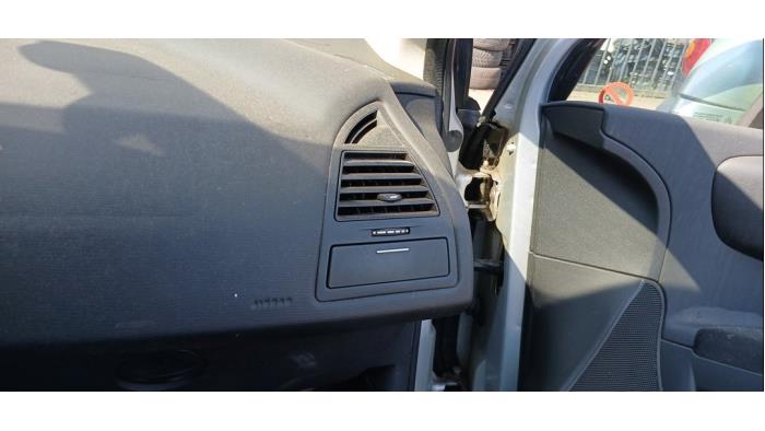 Citroen C4 Berline 1.6 16V Sloopvoertuig (2005, Grijs)