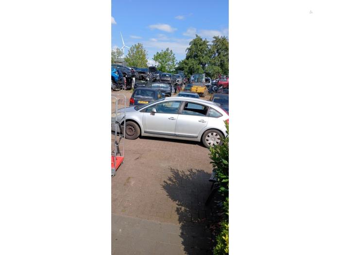 Citroen C4 Berline 1.6 16V Sloopvoertuig (2005, Grijs)