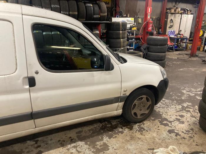 Peugeot Partner 1.6 HDI 75 Sloopvoertuig (2008, Wit)