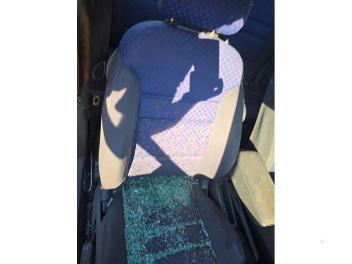 Audi A3 1.6 Sloopvoertuig (1998, Blauw)