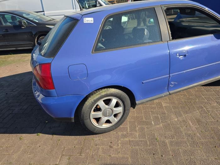 Audi A3 1.6 Sloopvoertuig (1998, Blauw)