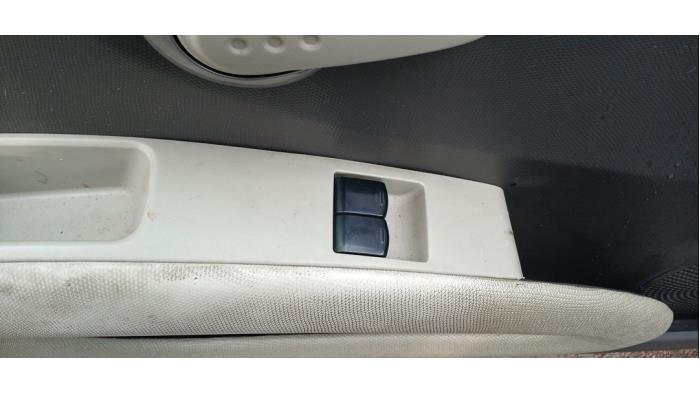 Nissan Micra 1.2 16V Sloopvoertuig (2007, Bruin)