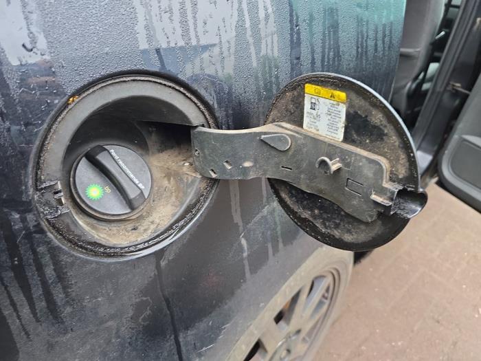 Ford Focus C-Max 1.8 16V Sloopvoertuig (2006, Zwart)