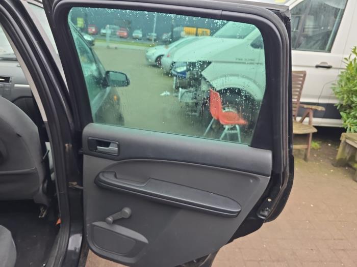 Ford Focus C-Max 1.8 16V Sloopvoertuig (2006, Zwart)