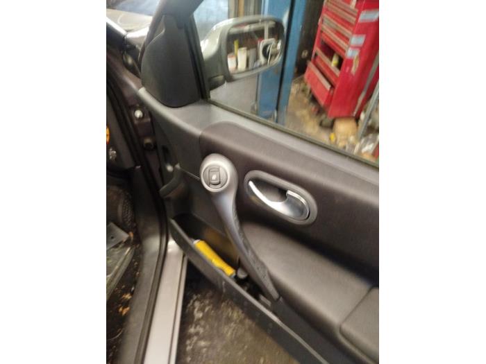 Renault Megane II 1.6 16V Sloopvoertuig (2006, Grijs)