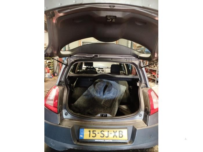 Renault Megane II 1.6 16V Sloopvoertuig (2006, Grijs)