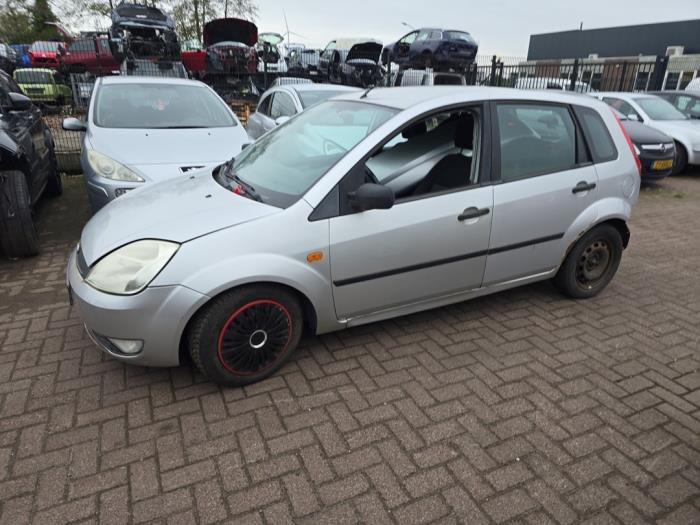 Ford Fiesta 5 1.3 Sloopvoertuig (2005, Grijs)