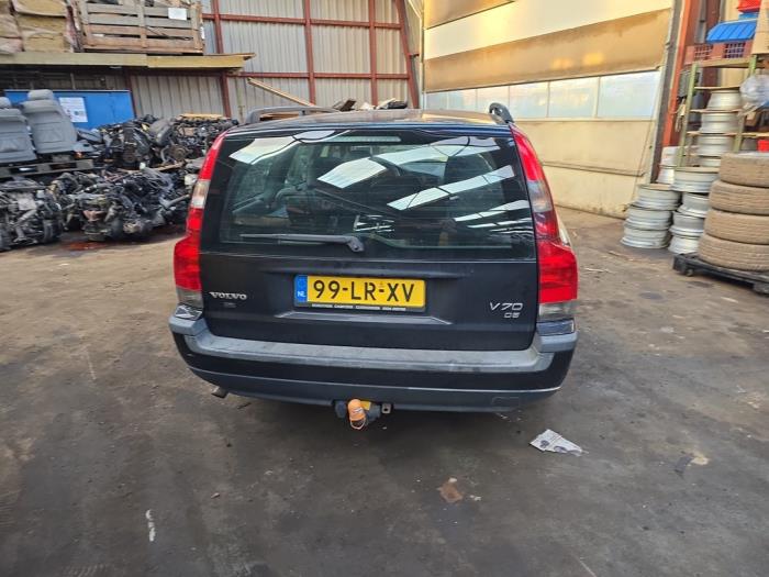 Volvo V70 2.4 D5 20V Sloopvoertuig (2003, Zwart)