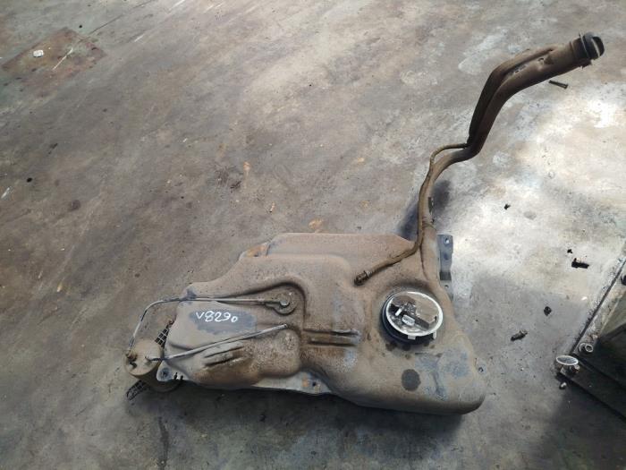 Suzuki Wagon-R+ 1.3 16V Sloopvoertuig (2002, Grijs)