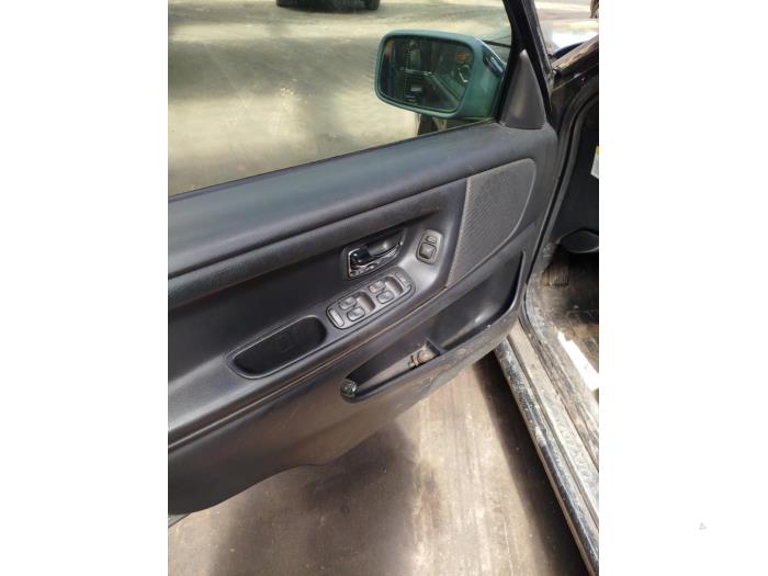 Volvo V70 2.5 TDI Sloopvoertuig (2000, Zwart)