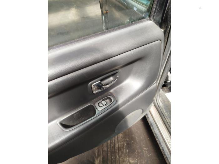 Volvo V70 2.5 TDI Sloopvoertuig (2000, Zwart)