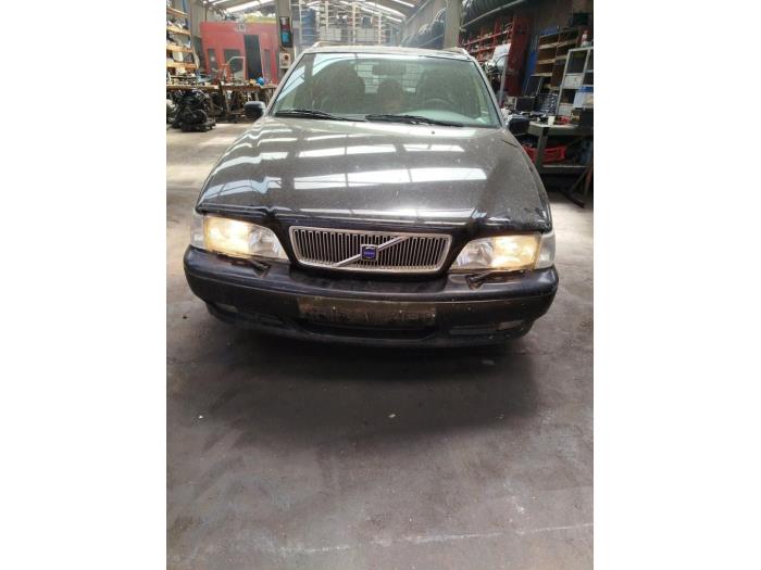 Volvo V70 2.5 TDI Sloopvoertuig (2000, Zwart)
