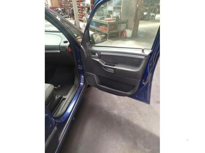 Opel Meriva 1.6 16V Sloopvoertuig (2005, Blauw)