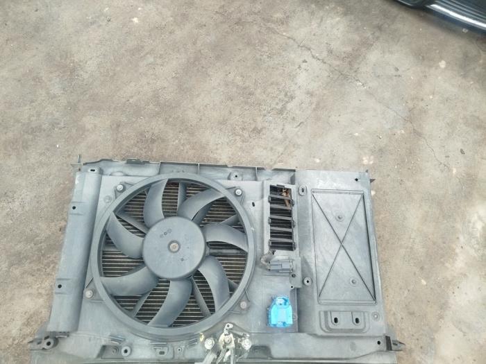 Peugeot 308 1.6 VTI 16V Sloopvoertuig (2009, Grijs)