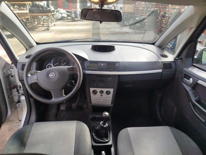 Opel Meriva 1.6 Sloopvoertuig (2004, Grijs)