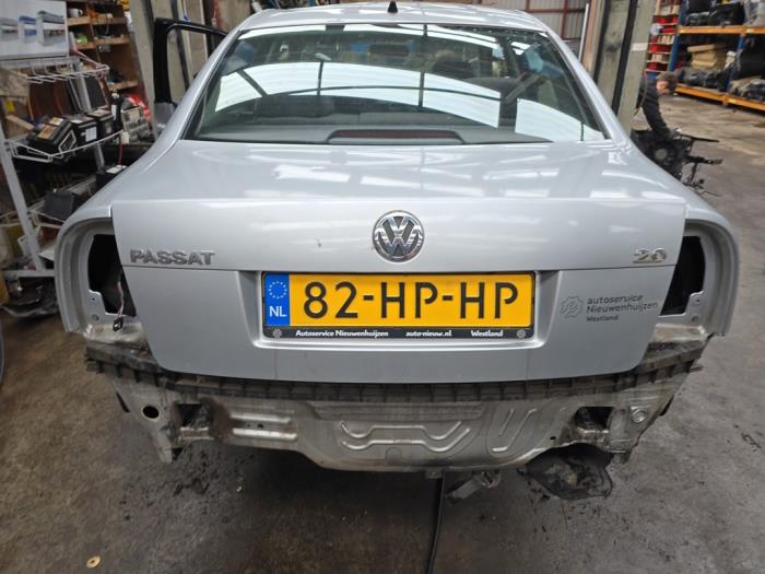 Volkswagen Passat 2.0 Sloopvoertuig (2001, Grijs)