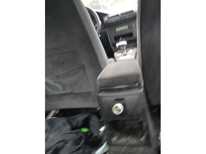 Volkswagen Passat 2.0 Sloopvoertuig (2001, Grijs)