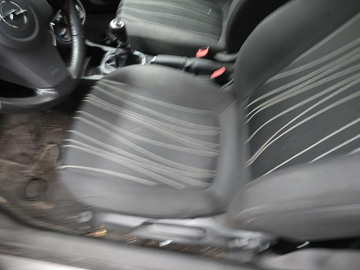 Opel Corsa D 1.2 ecoFLEX Sloopvoertuig (2010, Grijs)