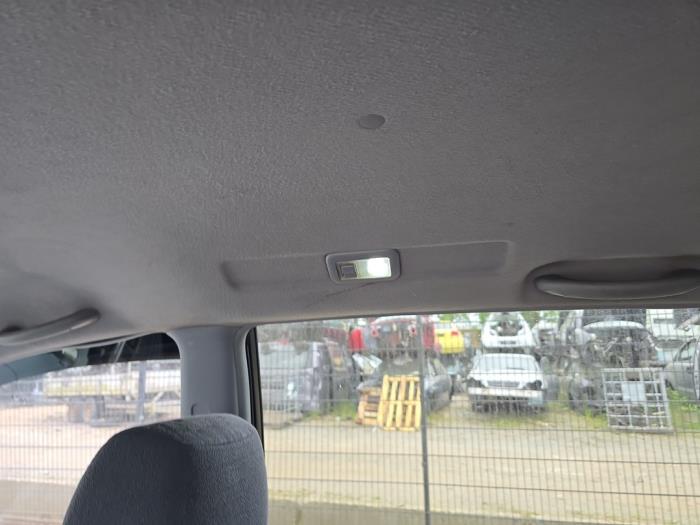 Toyota Previa 2.4i 16V VVT-i Sloopvoertuig (2002, Wit)