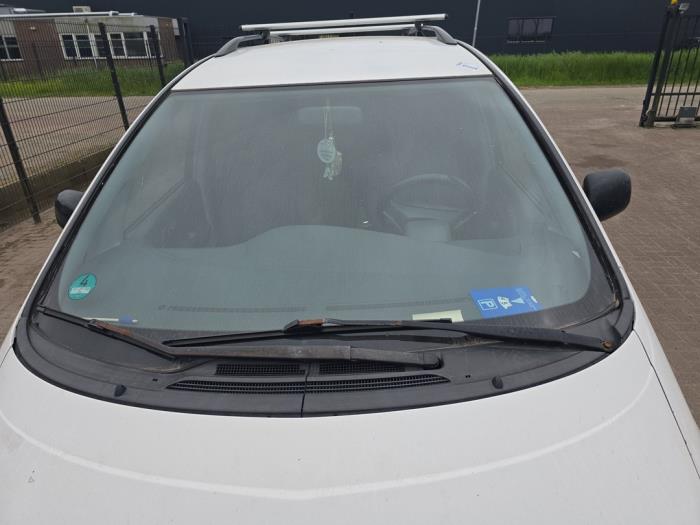 Toyota Previa 2.4i 16V VVT-i Sloopvoertuig (2002, Wit)