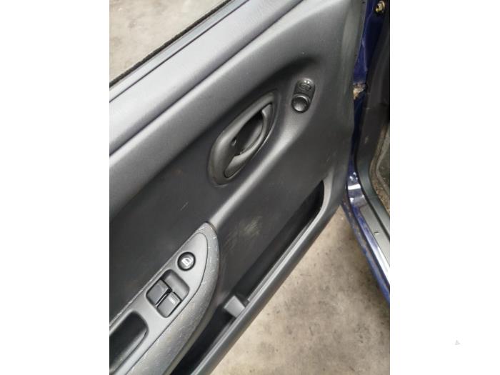 Suzuki Wagon-R+ 1.2 16V Sloopvoertuig (2006, Blauw)